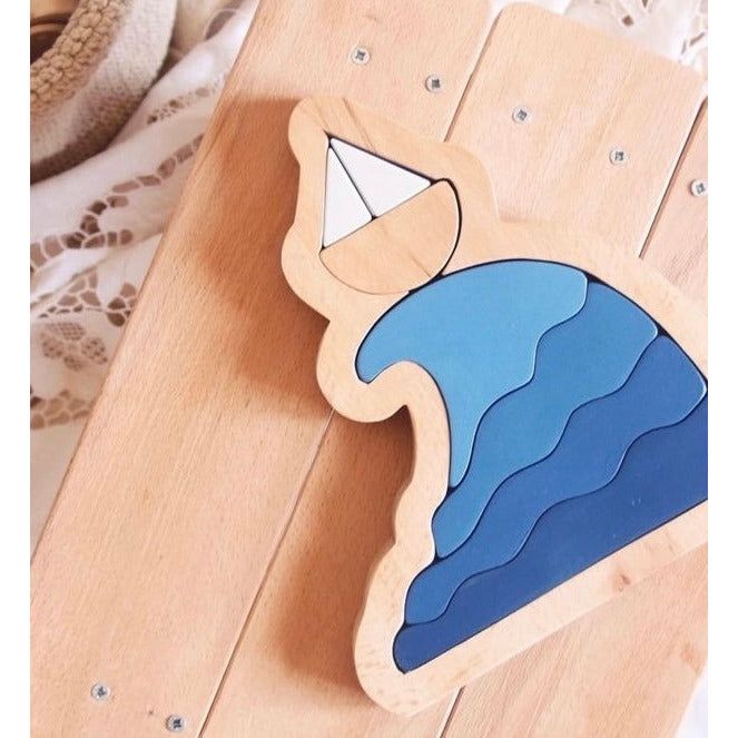 Waves and Boat Stacker